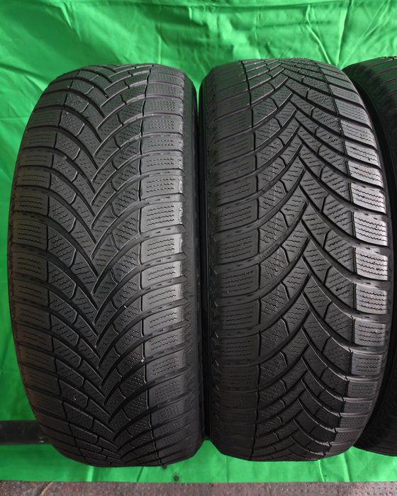 215/55R17 Semperit 2023 by continental stare foarte buna