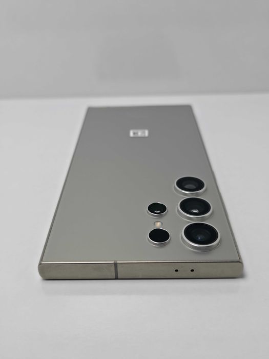 Samsung S24 Ultra 512GB Titanium Gray
