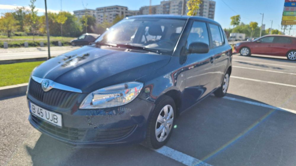 Masina Skoda Fabia 2012 al doilea proprietar si km reali