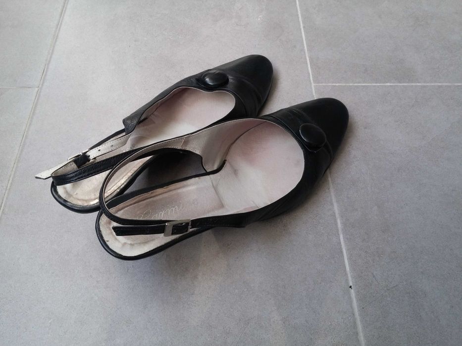 Pantofi din piele naturala (interior si exterior), toc 5 cm, mar. 40