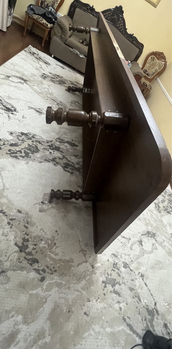 Улкен үстел сатылады. 3.5 метр ұзындығы!