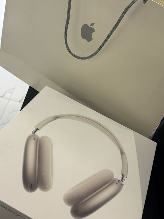 Продам AirPods Max 2 золотистый