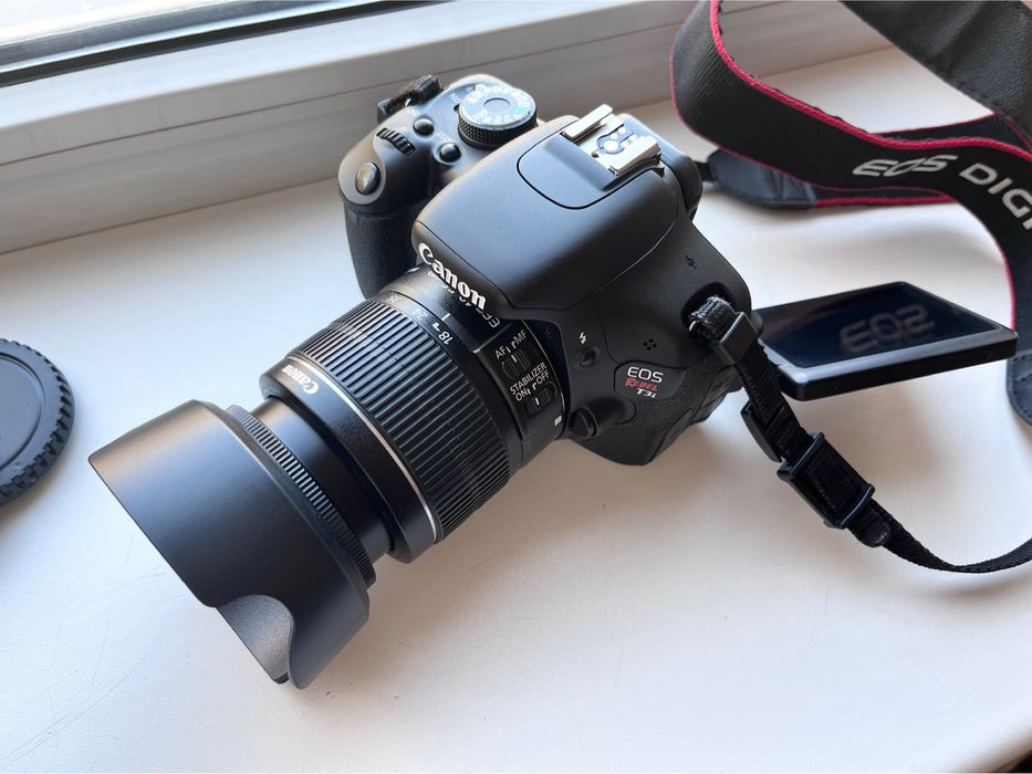 Продам фотоаппарат Canon 600d