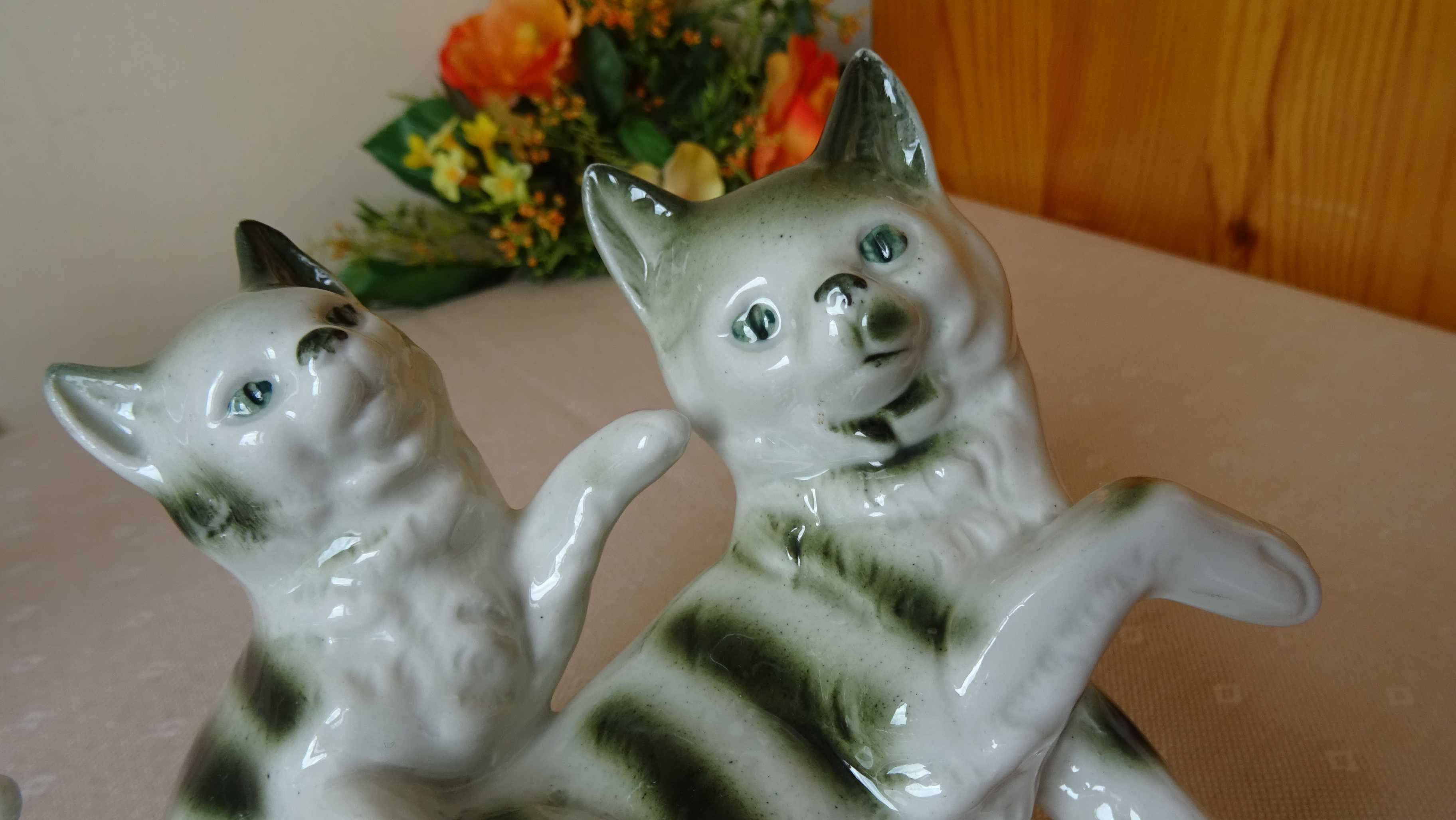Винтидж порцеланова статуетка  котета ГДР
