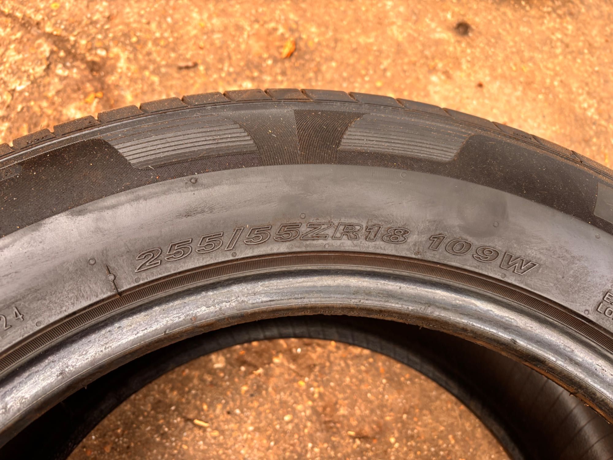 Гуми  NEXEN 255/55/ZR18