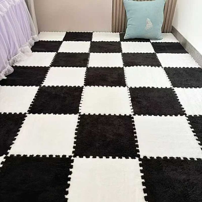 Комплект от 12 броя Велурен мек килим - пъзел за детска стая 30х30 см