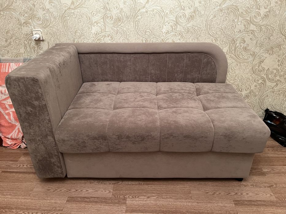 Продам одинарный диван