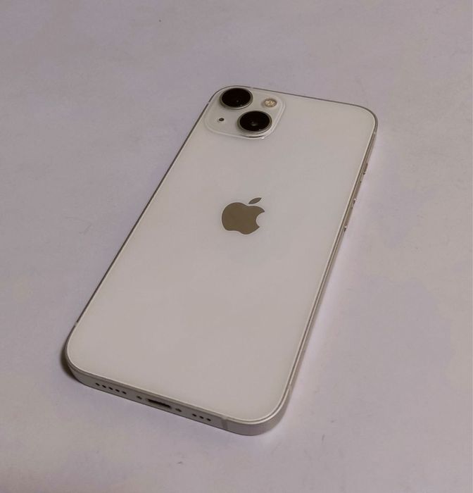 Продам Iphone 13