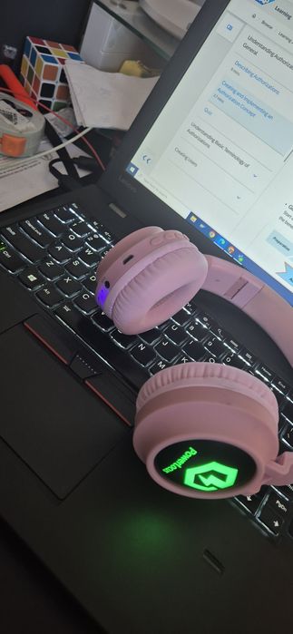 Casti Audio pentru Copii, PowerLocus Buddy cu volum limitat, Micro SD