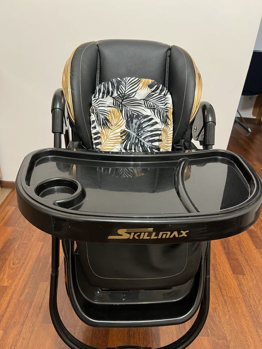 Продам столик для кормления