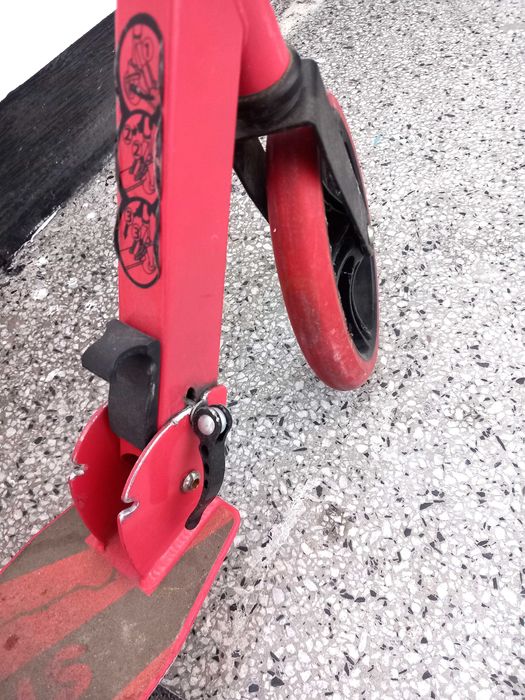 BYOX Storm тротинетка/скутер с големи колела, до 100 kg