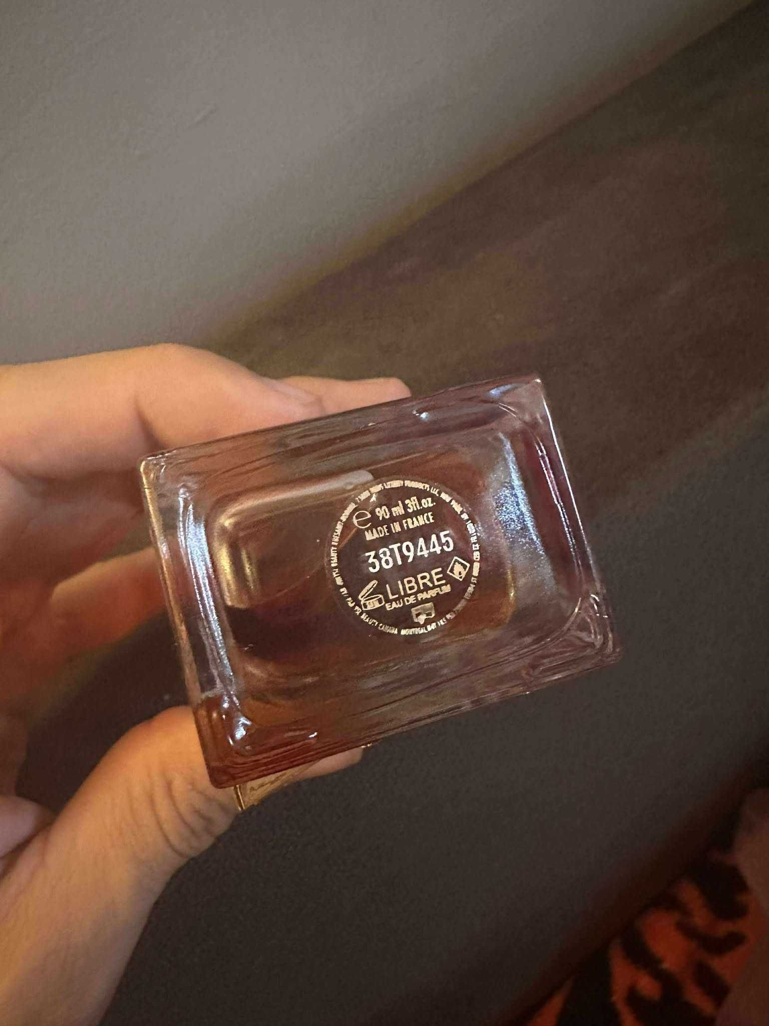 YSL LIBRE EDP INTENSE  lipsa cateva pufuri, batch vechi !