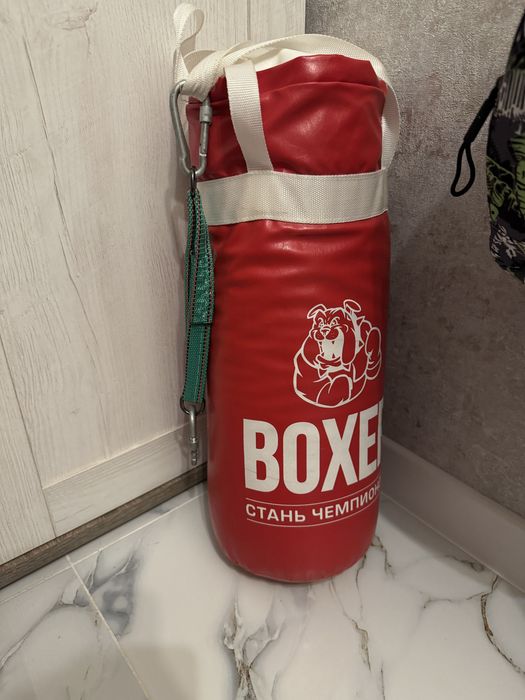 Продам детскую спортивную грушу для битья