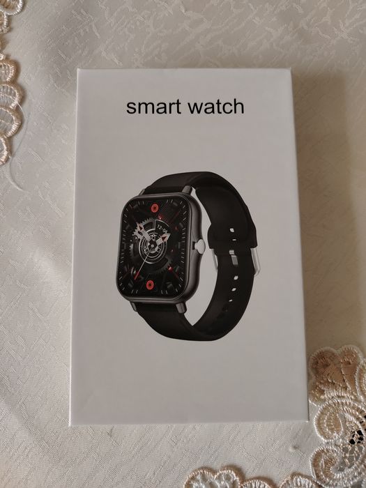 Ceas smart nou la cutie