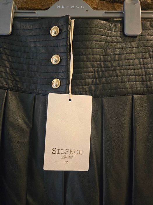 Кожен панталон Silence с висока талия / Нов