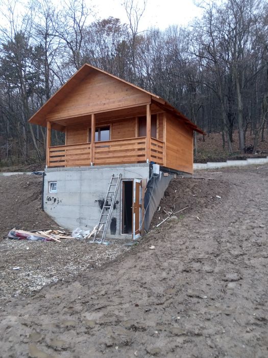 Cabane,casute,,terase, case pe structura din lemn, prelucrare lemn