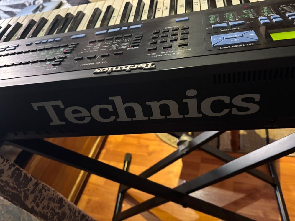 Vand orga Technics AX7