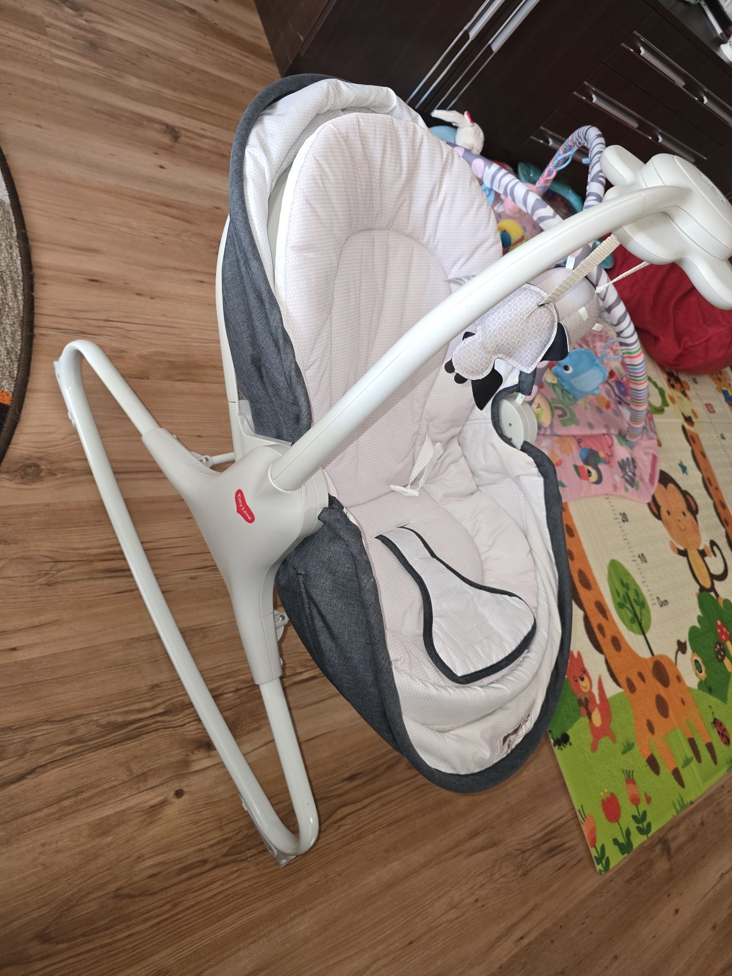 Музикален шезлонг Tiny Love 3-in-1 Rocker Napper