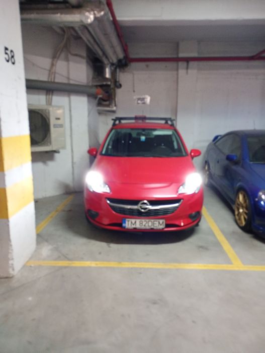 Închiriez locuri de parcare subterane Ring residence