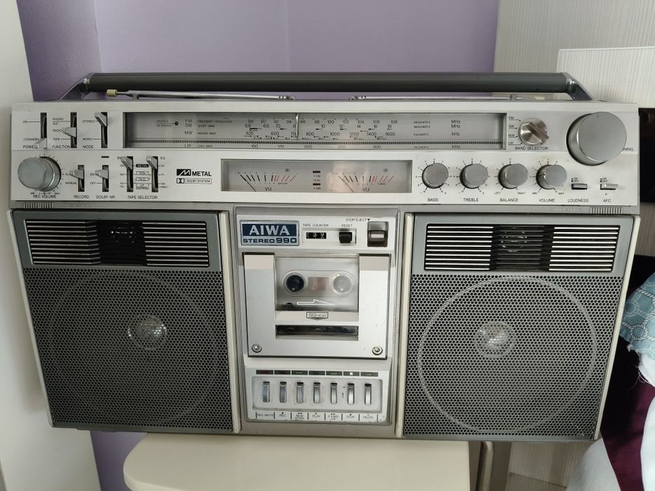 Aiwa TPR 990 E  radiocaset made in Japan