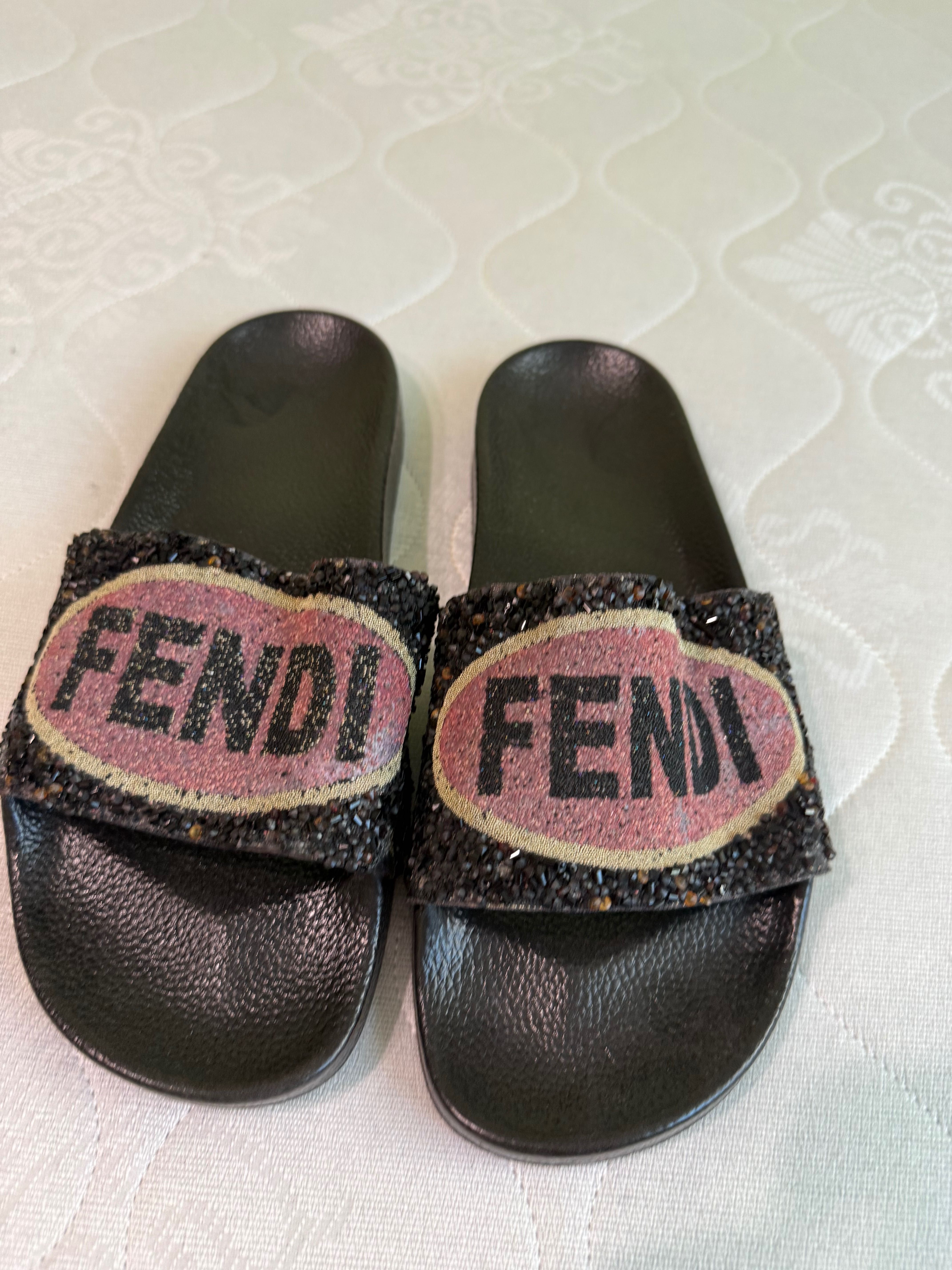 Дамски чехли Fendi -38 размер