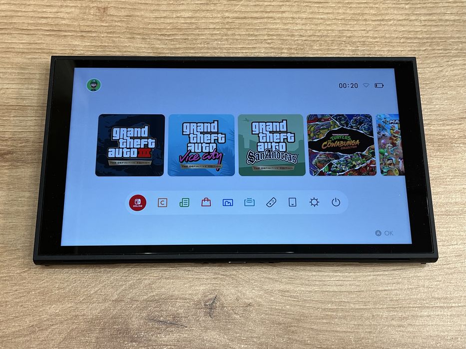 Nintendo Switch 2 Перфектно Гаранция 2 игри