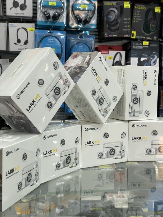 Беспроводной петличный микрофон HOLLYLAND LARK M2