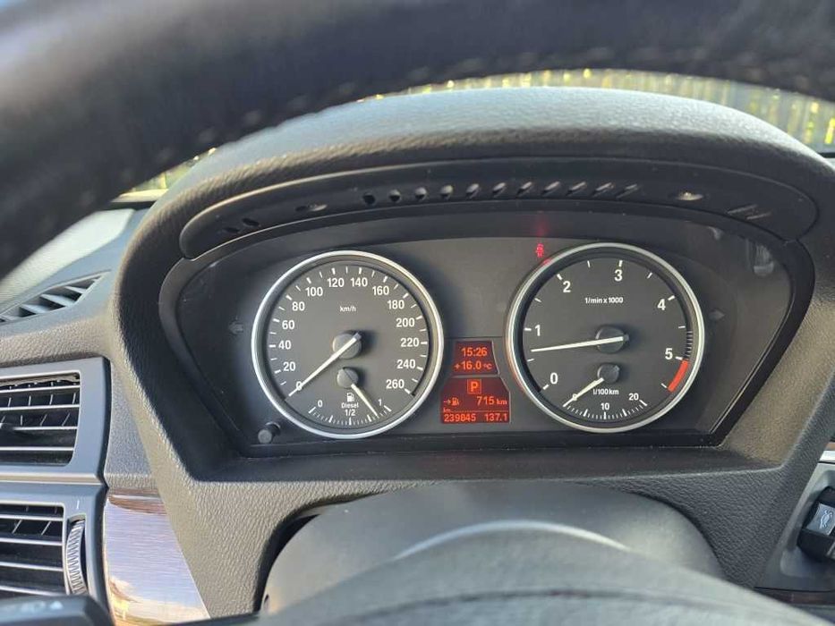 BMW X5 E70 2008 3.0d 235CP 4x4