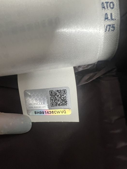 Geaca moncler originala