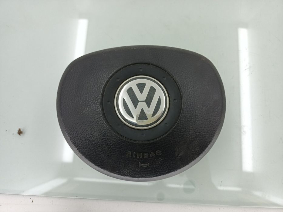 Dezmembrez Airbag volan de pe VW POLO 9N 2002-2007