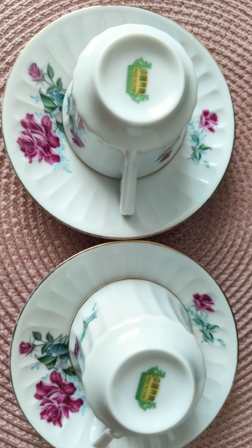 Set cănuțe de cafea din porțelan