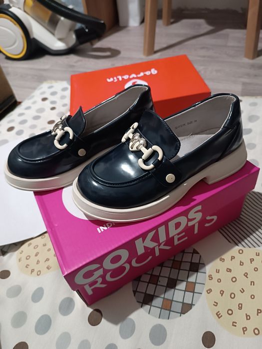 Обувь для девочки