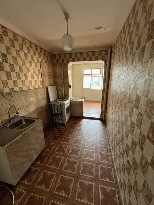 Продаётся 3 комнатная квартира ремонт ул.Садыка Азимова