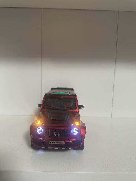 Колекционерска кола brabus biturbo 800