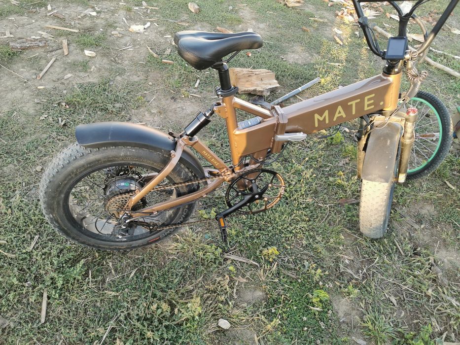 Vând bicicleta electrica