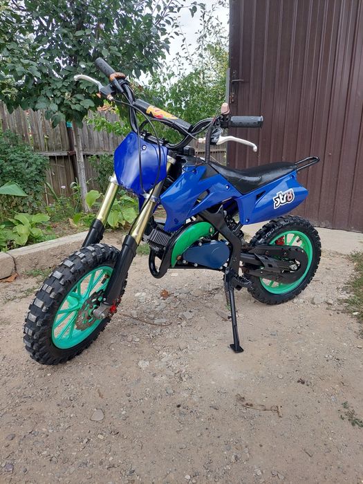 Minimoto cross si atv-uri electrice pentru copii.