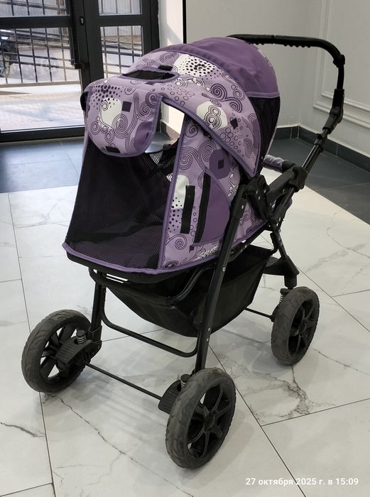 Коляска прогулочн (Россия). Кач и сост - идеал. Почти новая.