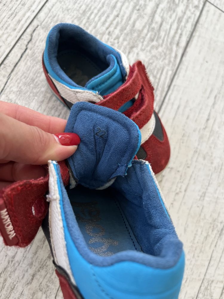 Pantofi marimea 22-23 le coq sportif, nike si mayoral