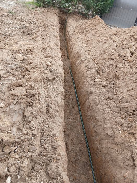 Prestari servicii cu miniexcavator