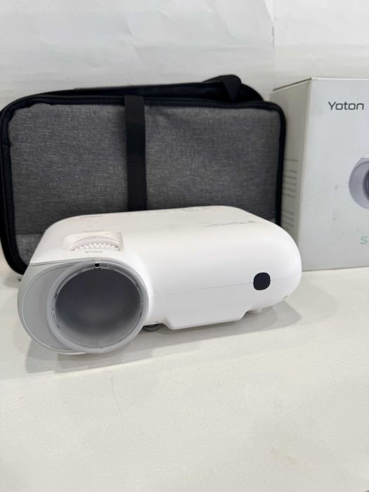 Videoproiector Yoton Y9!