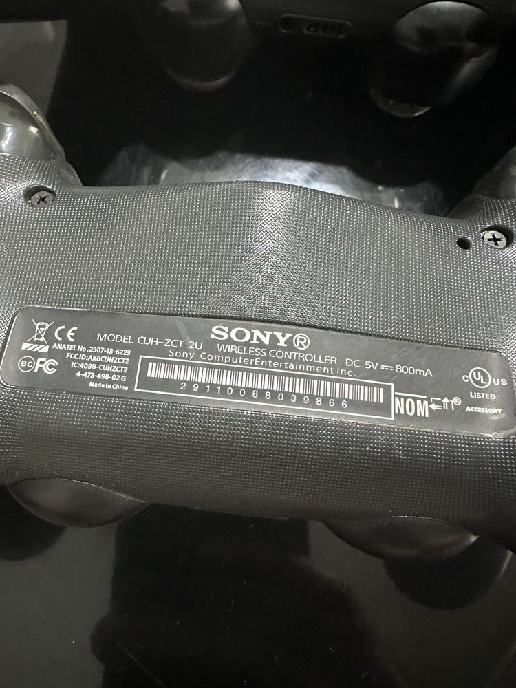 Joystick ps 4 folosite