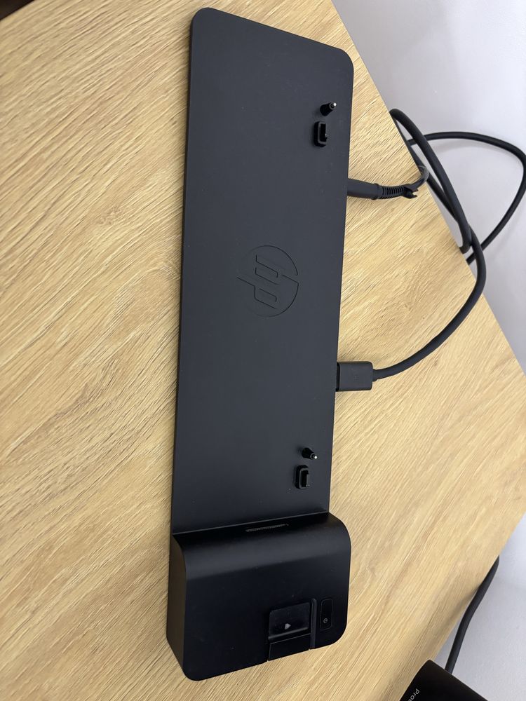 Laptop HP ProBook 650 G4 + Monitor + Docking station