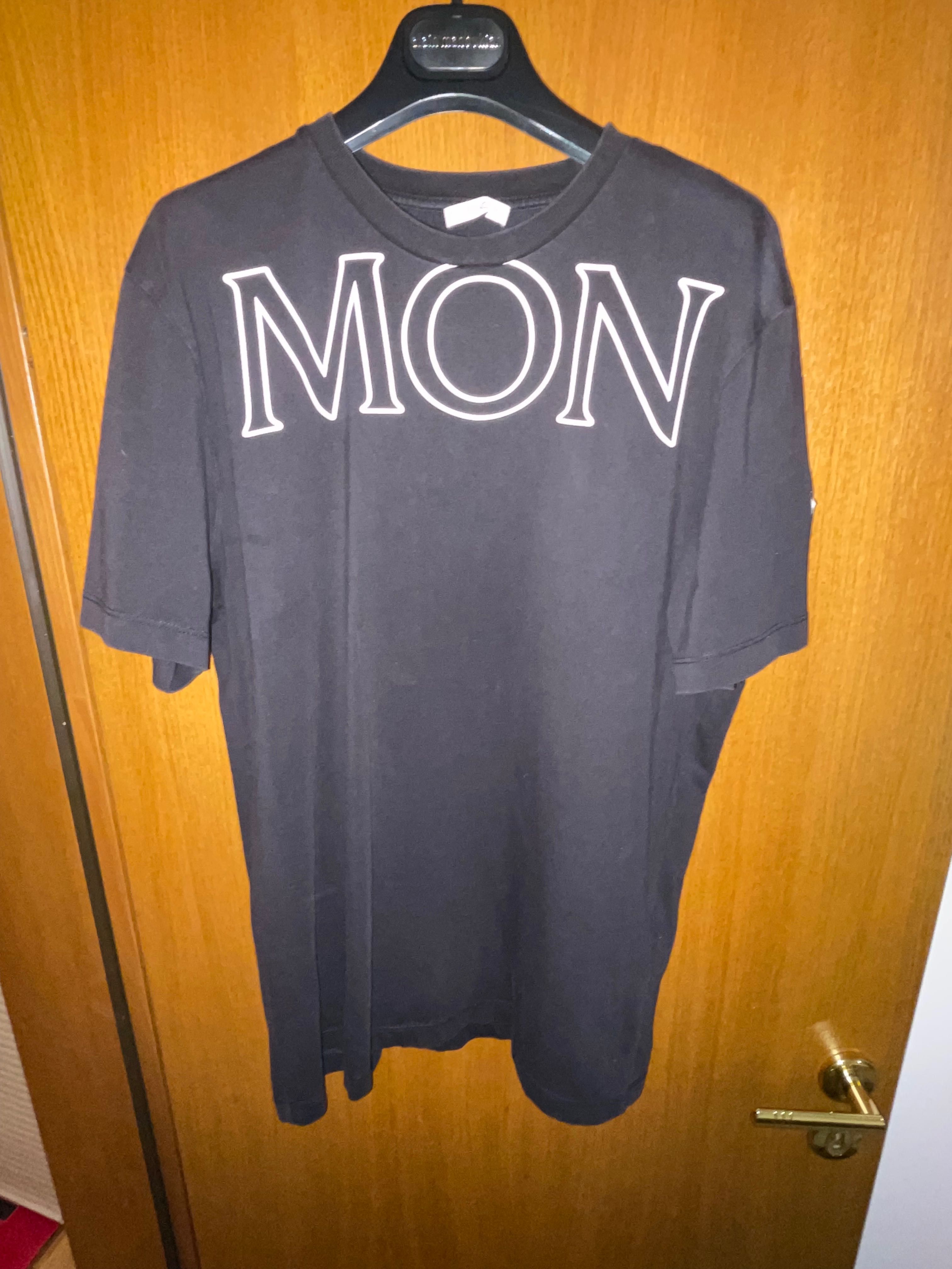 Мъжка тениска на MONCLER