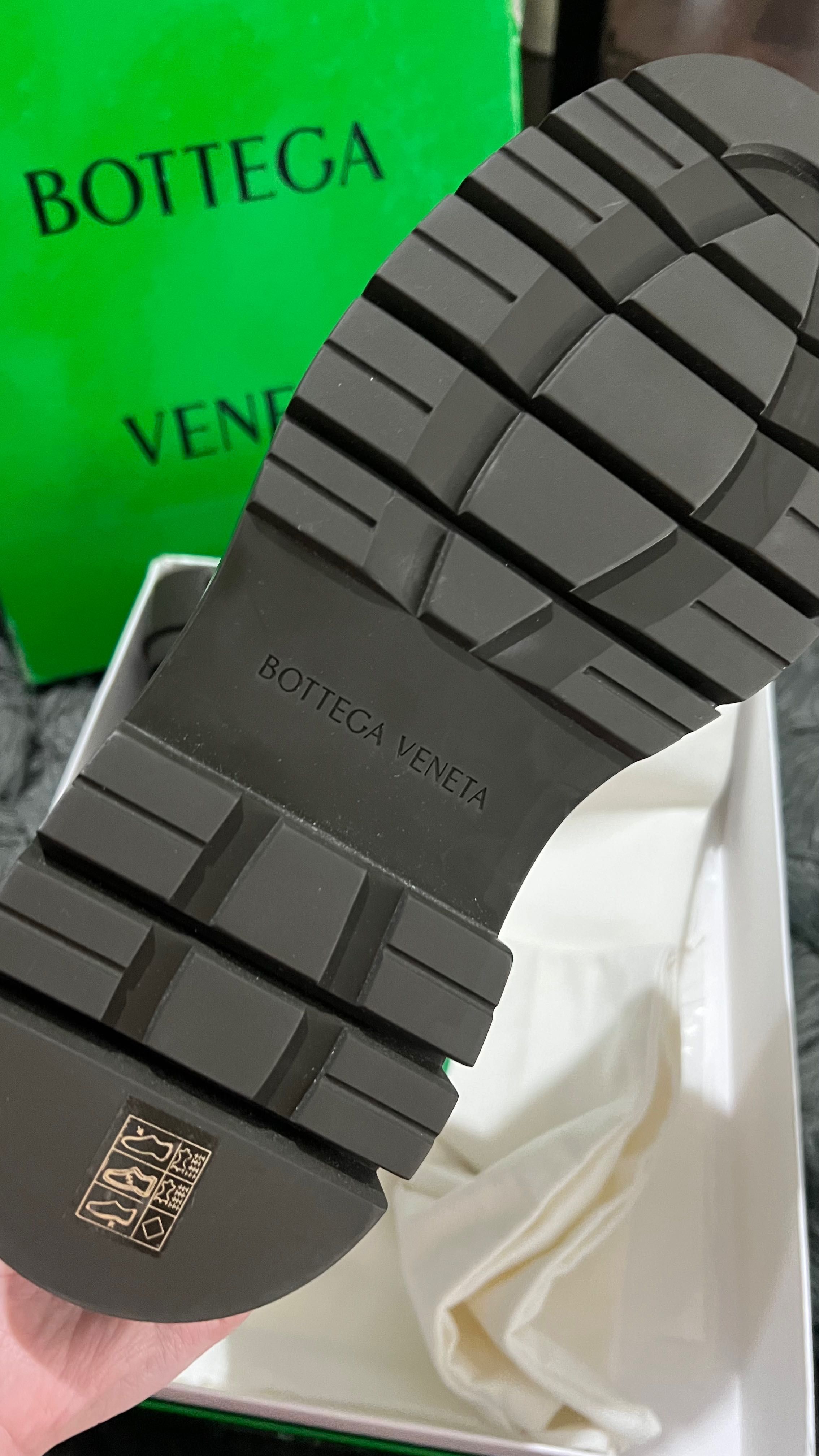 Ghete Bottega Veneta