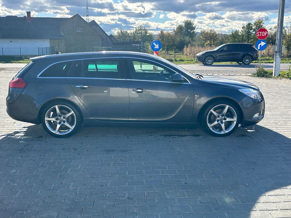 Opel insignia recent adus OPC