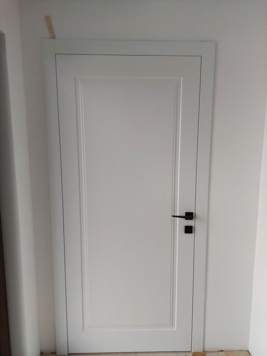 Uși interioare, lemn stratificat