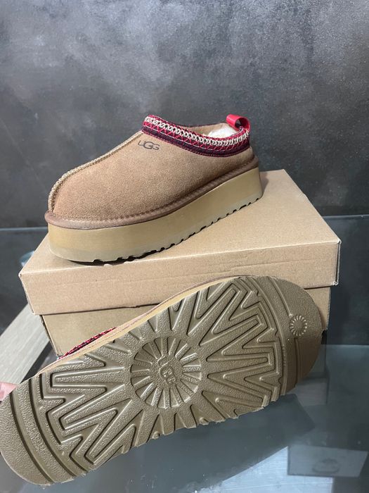 UGG tazz slipper