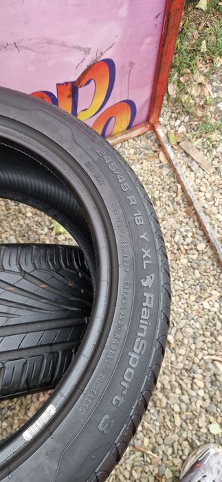 2 Anvelope Uniroyal 245 45 R18 de vara