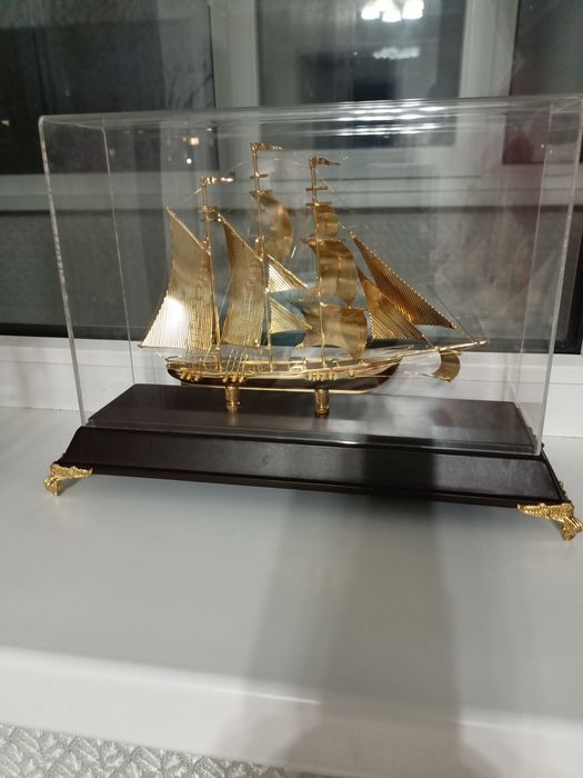 Корабль  сувенир