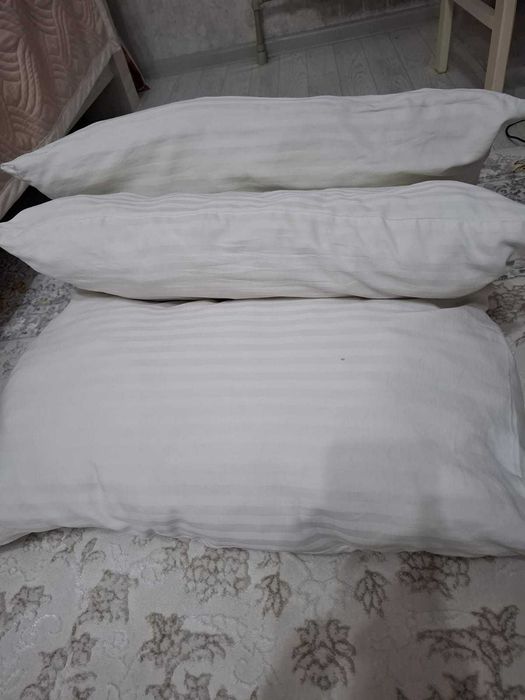 Продам подушки б/у